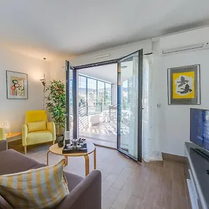  Apartment Liberation France